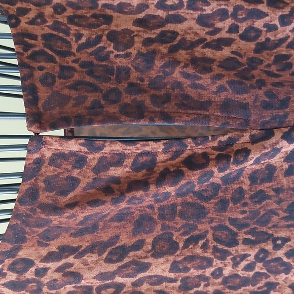 "Anne Klein" leopard dress, size L. Can fit size XL - Picture 6 of 11